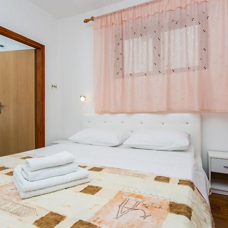 Apartments Luka 3 Baška Zewnętrze zdjęcie