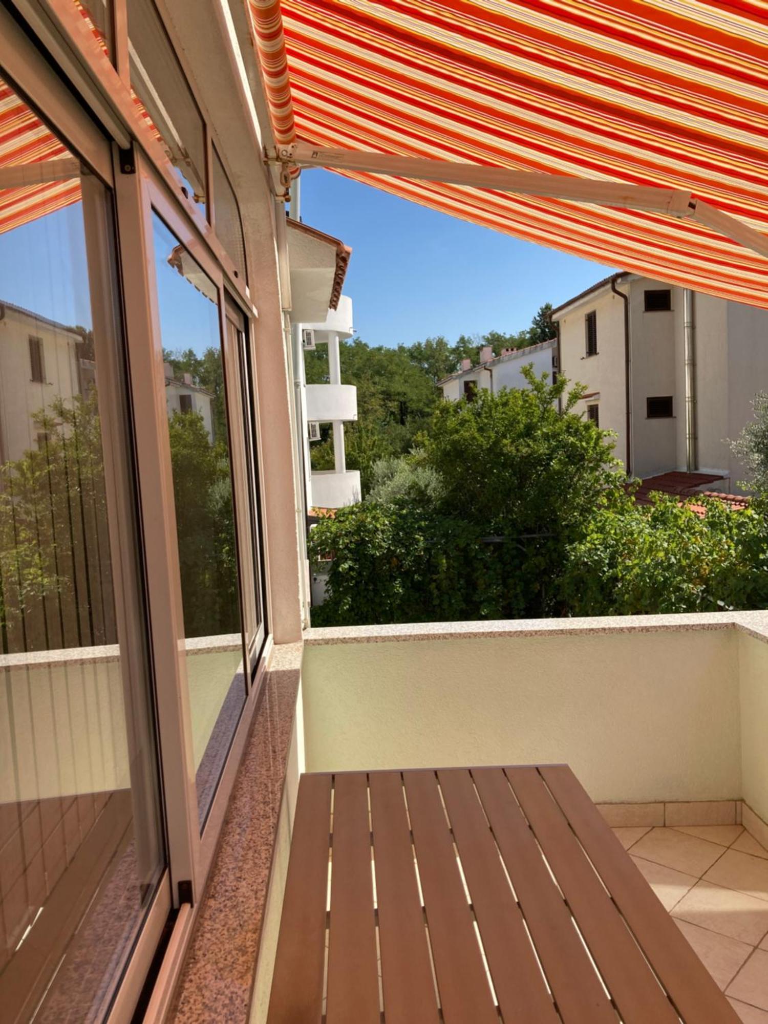 Apartments Luka 3 Baška Zewnętrze zdjęcie